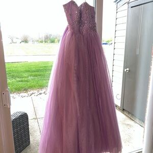 Elegant Lavender Gown with Beaded Bodice